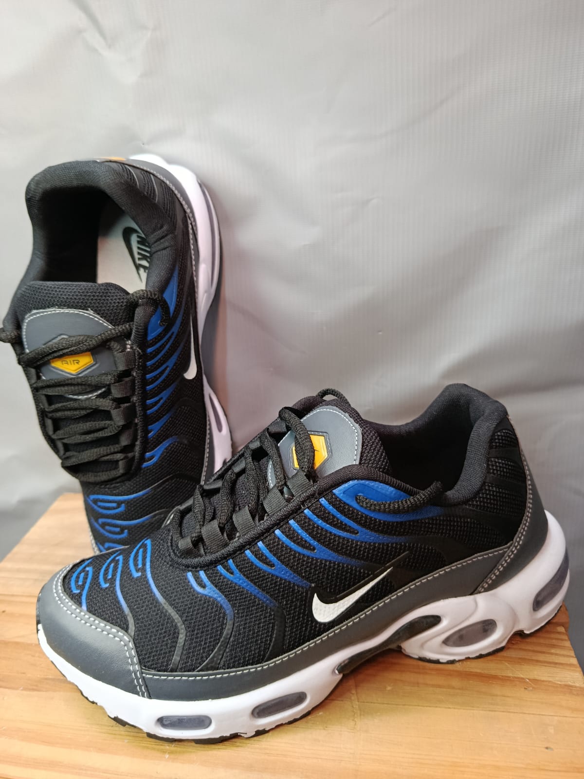 Zapatillas Nike Air Max TN Importadas